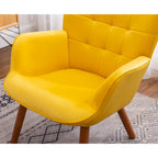 Sillón moderno amarillo de poliéster con botones capitoné y otomana con patas cónicas de madera