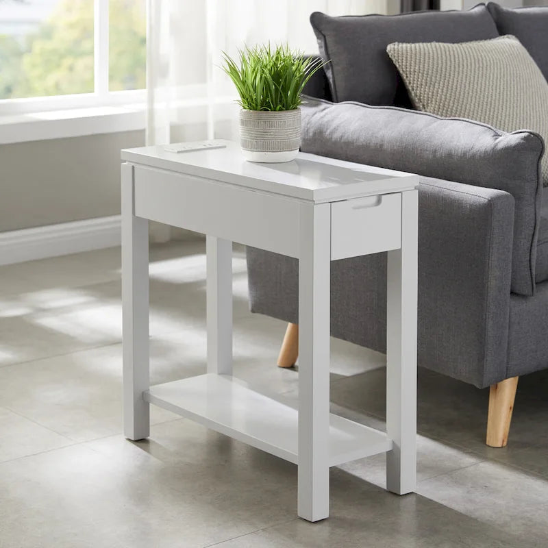 Mesa auxiliar de madera Cade con cajón y carga