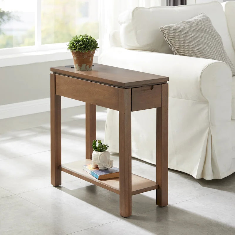 Mesa auxiliar de madera Cade con cajón y carga